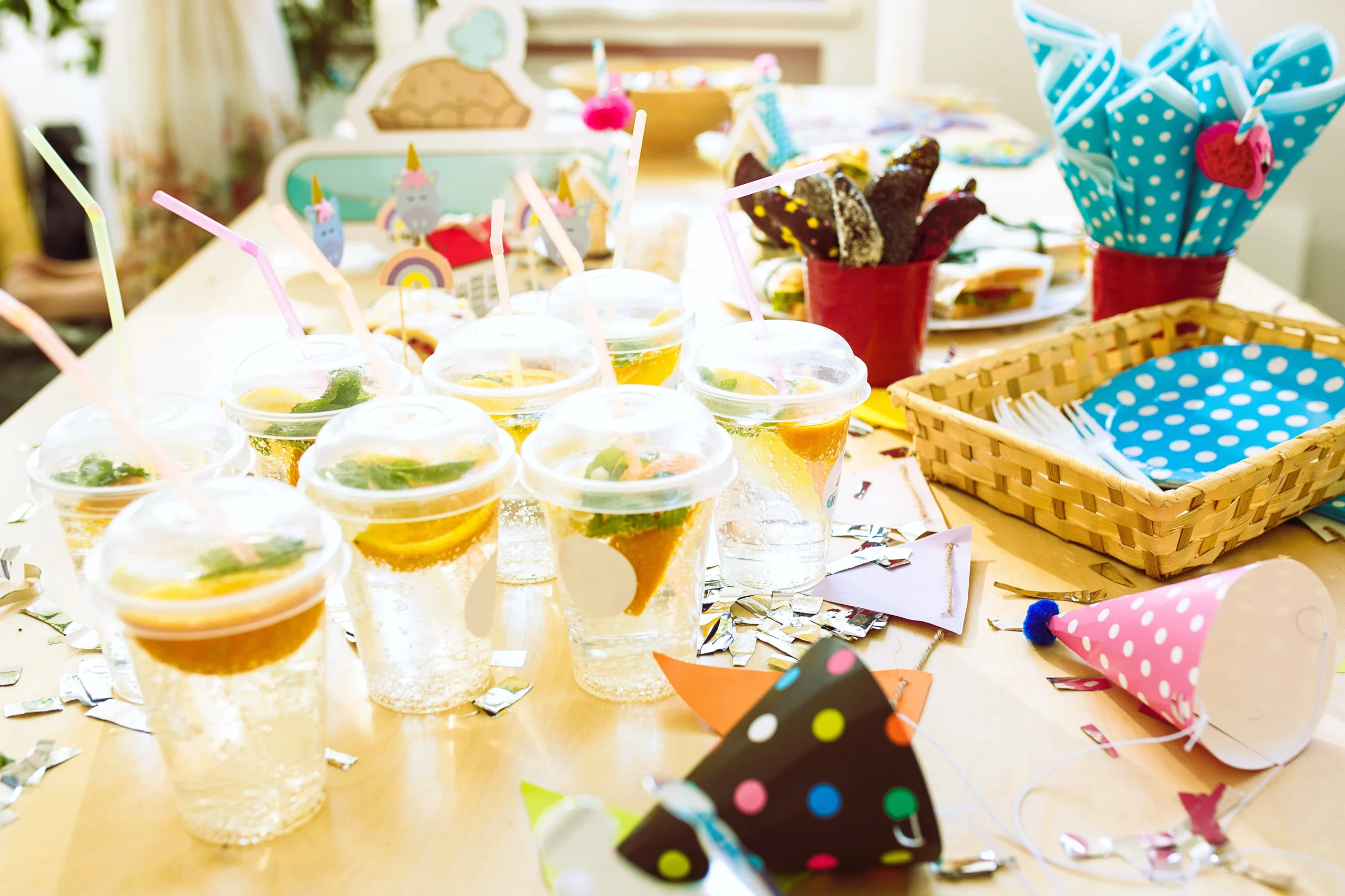 child-birthday-decorations-celebration-hive